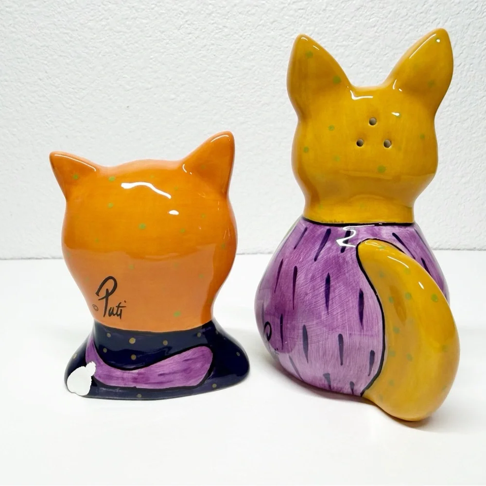 Vintage Pati Hand Painted Cat Salt Pepper Shakers